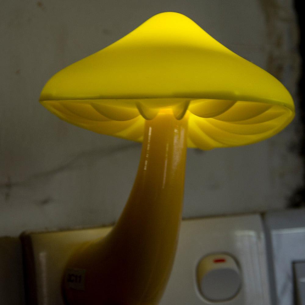 Mushroom LED Night Light with Light-Control Sensor - HEAVENC
